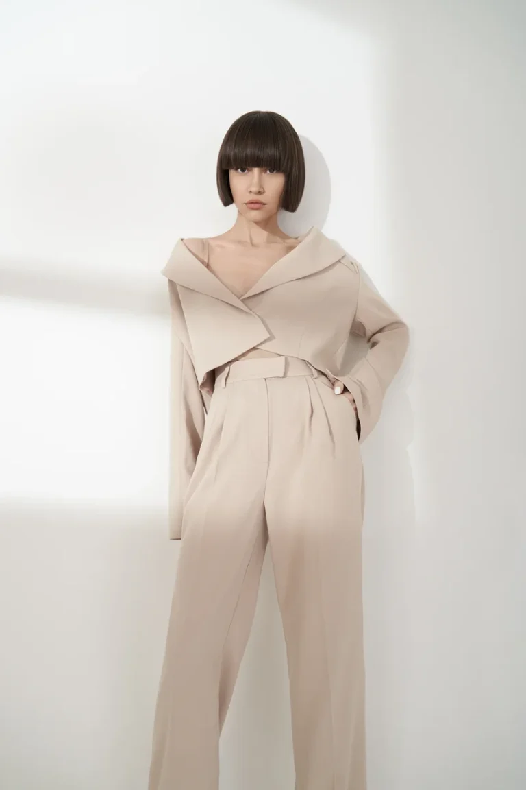 Minimalist Tailored Blazer